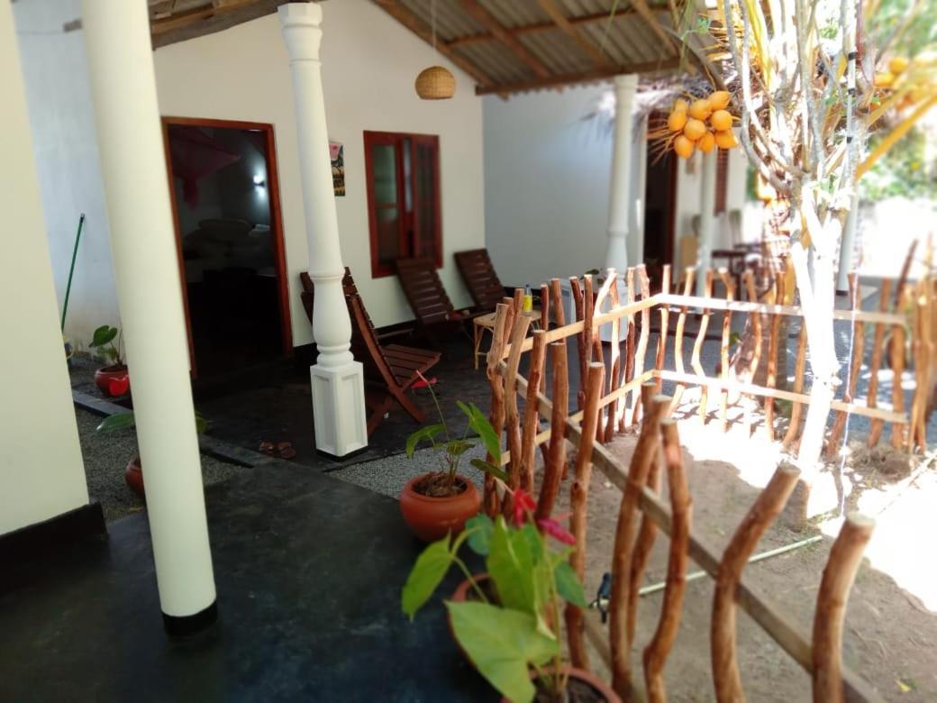 Mamba Otel Tangalle Dış mekan fotoğraf