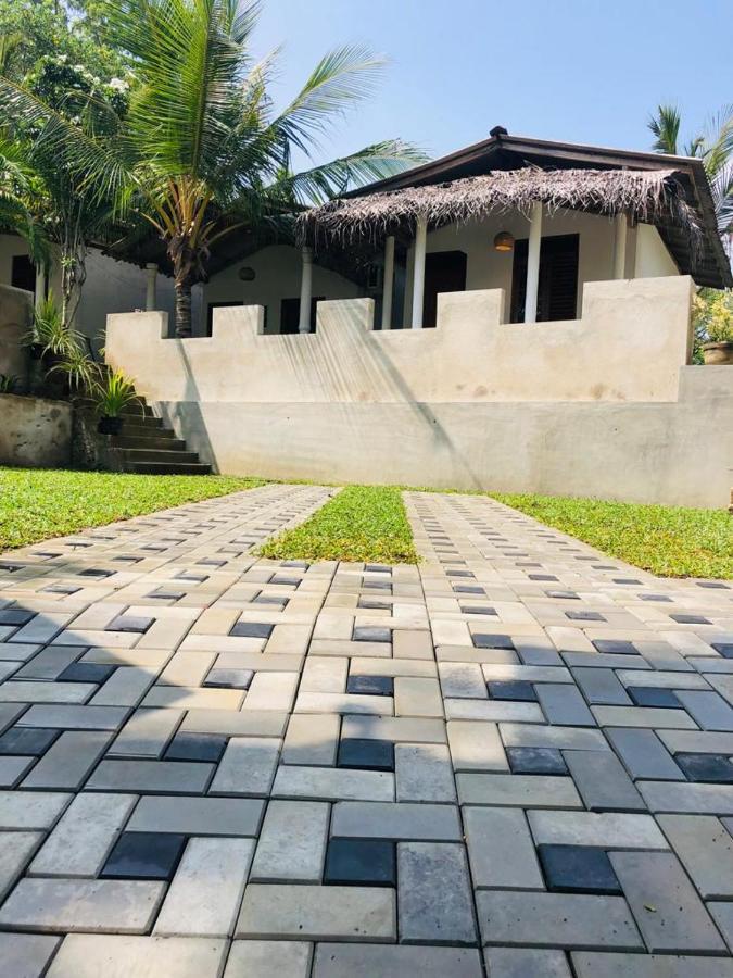 Mamba Otel Tangalle Dış mekan fotoğraf