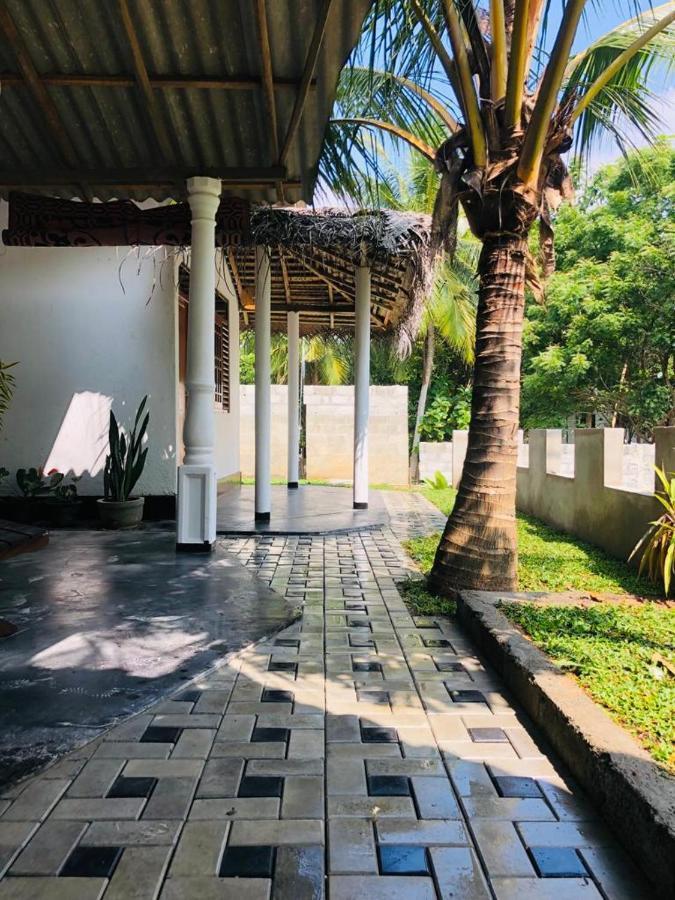 Mamba Otel Tangalle Dış mekan fotoğraf