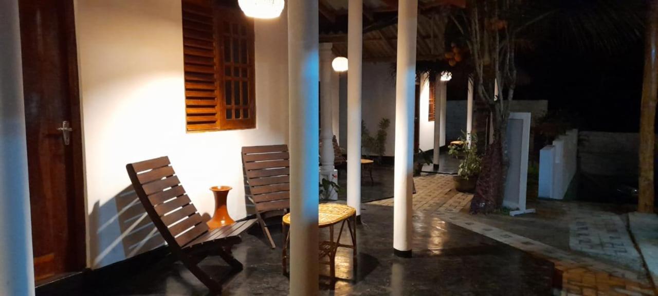 Mamba Otel Tangalle Dış mekan fotoğraf