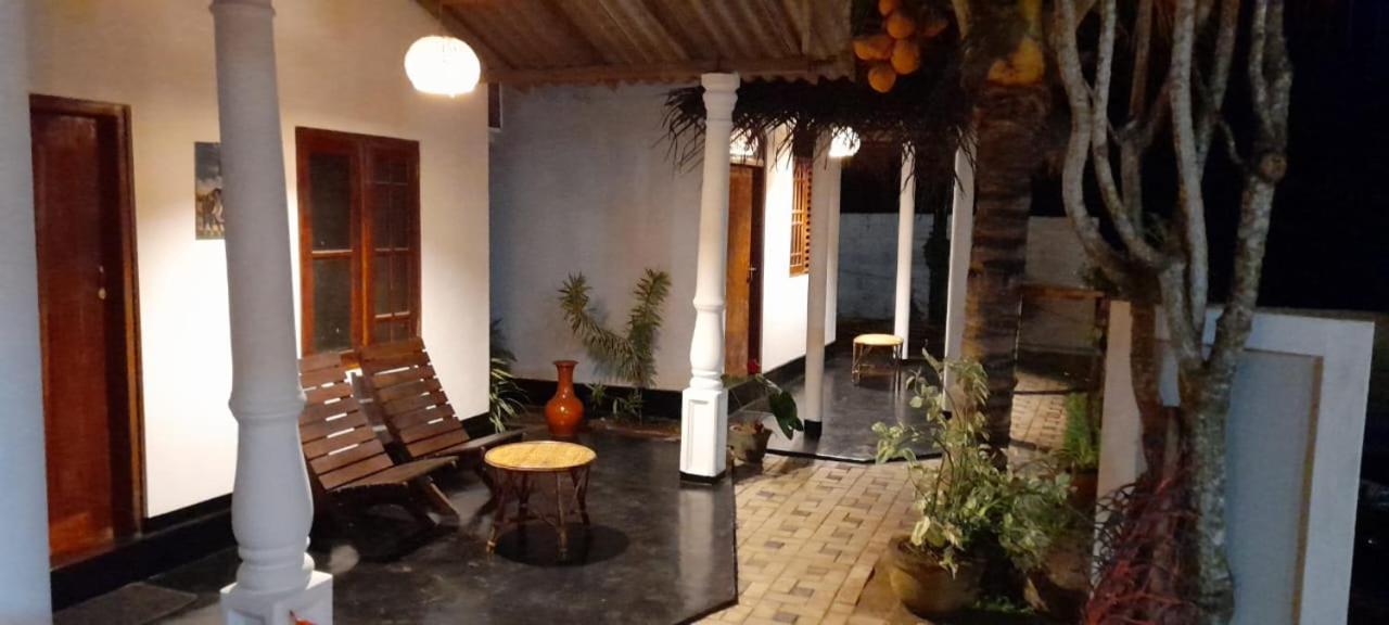 Mamba Otel Tangalle Dış mekan fotoğraf